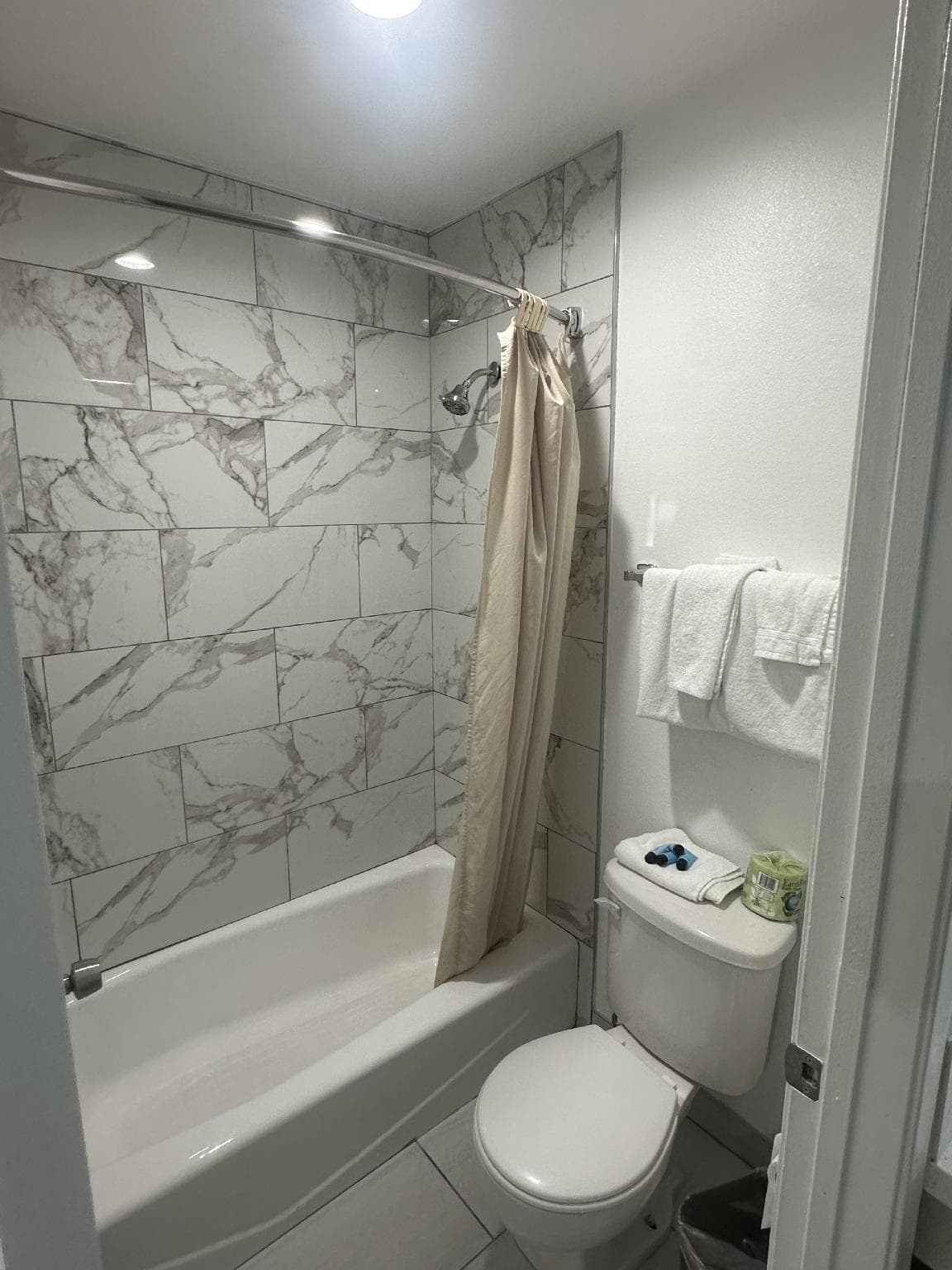 Garden Inn San Gabriel photo 2