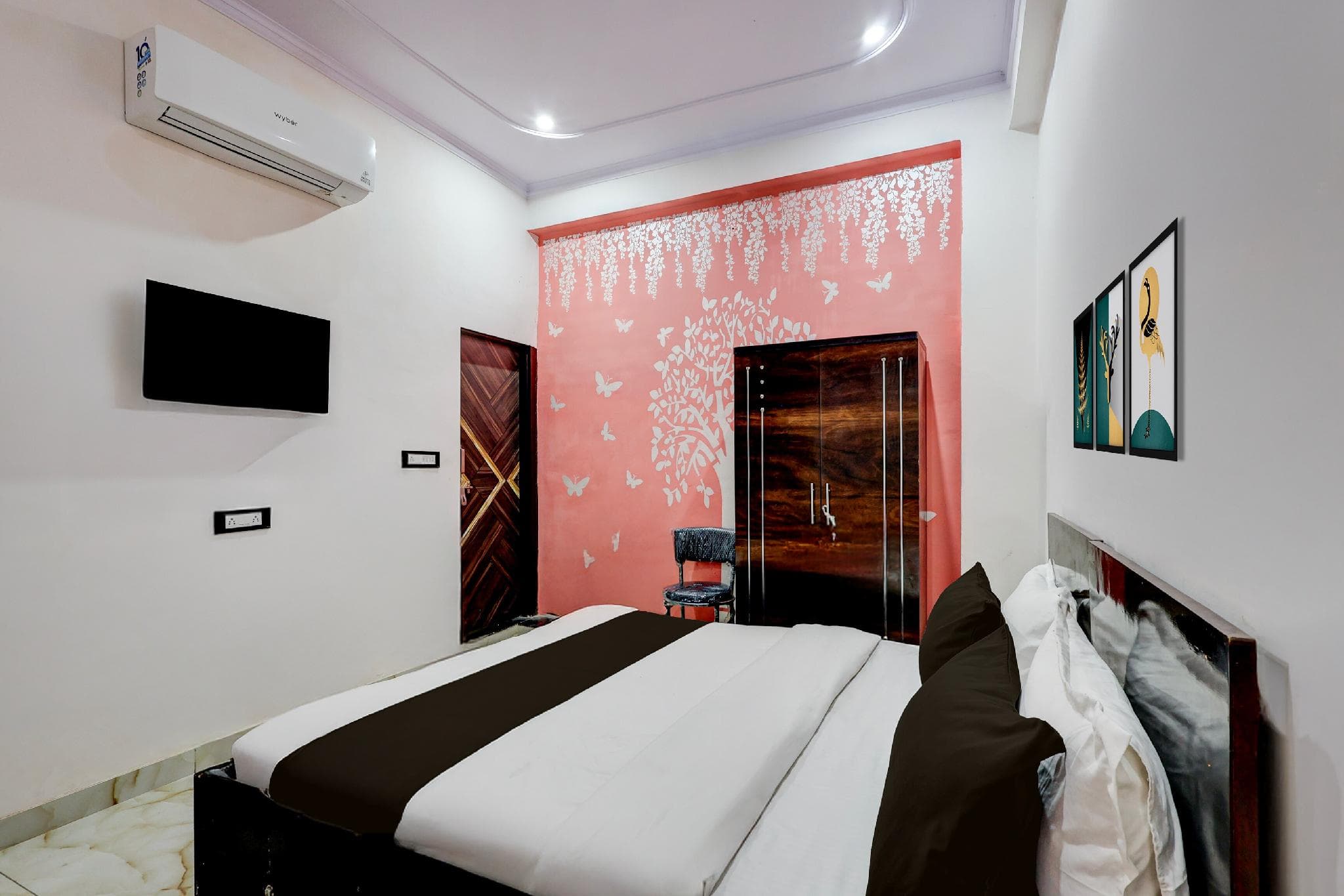 Hotel O By OYO Shanvi photo 4