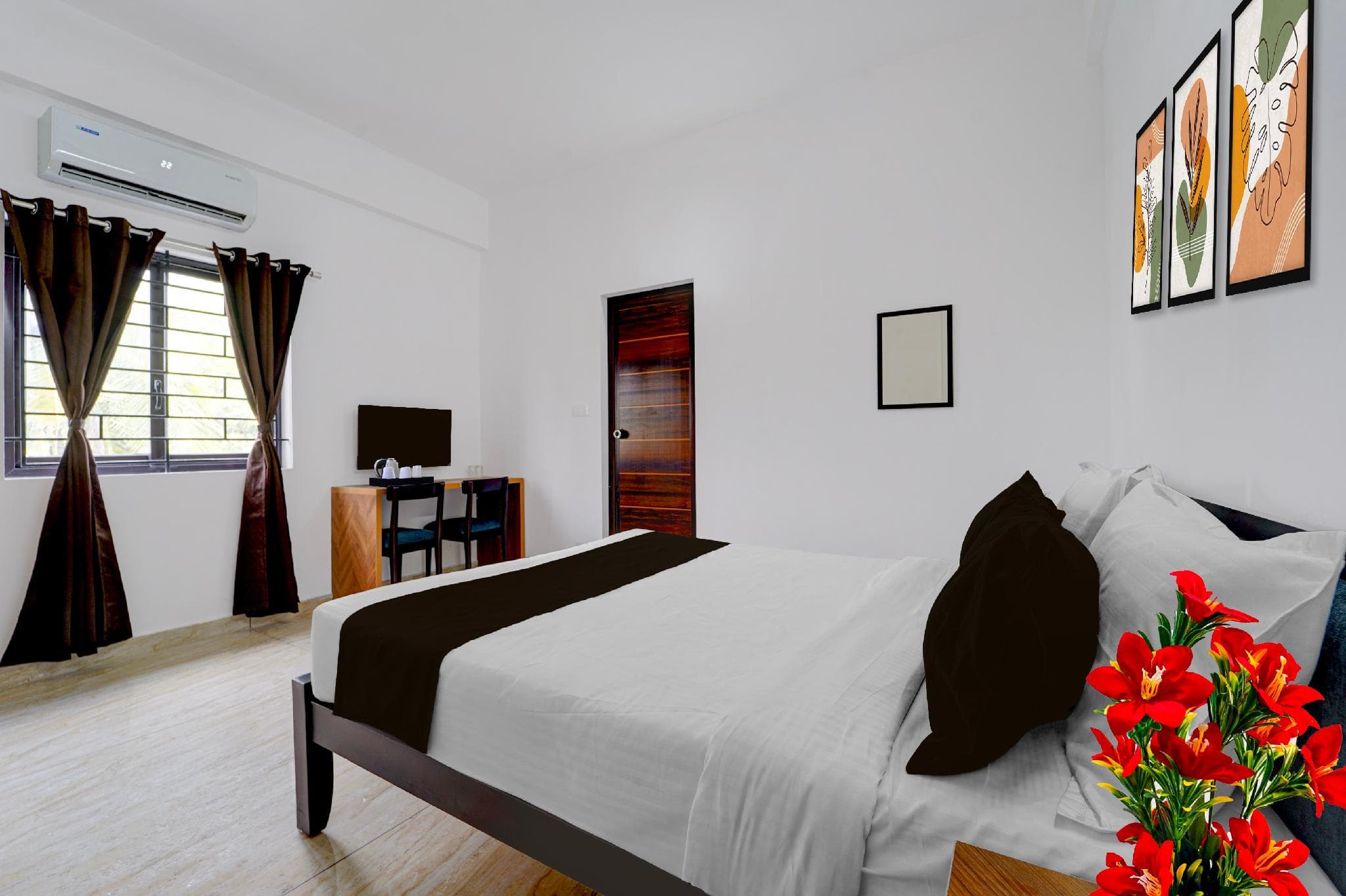 Hotel O Nettoor Junction Kochi Formerly Radhika Residency photo 2
