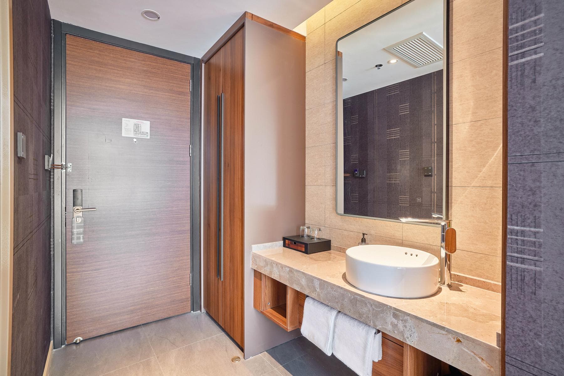 Home Inn Plus Tangshan Leting Jingtang Port photo 2