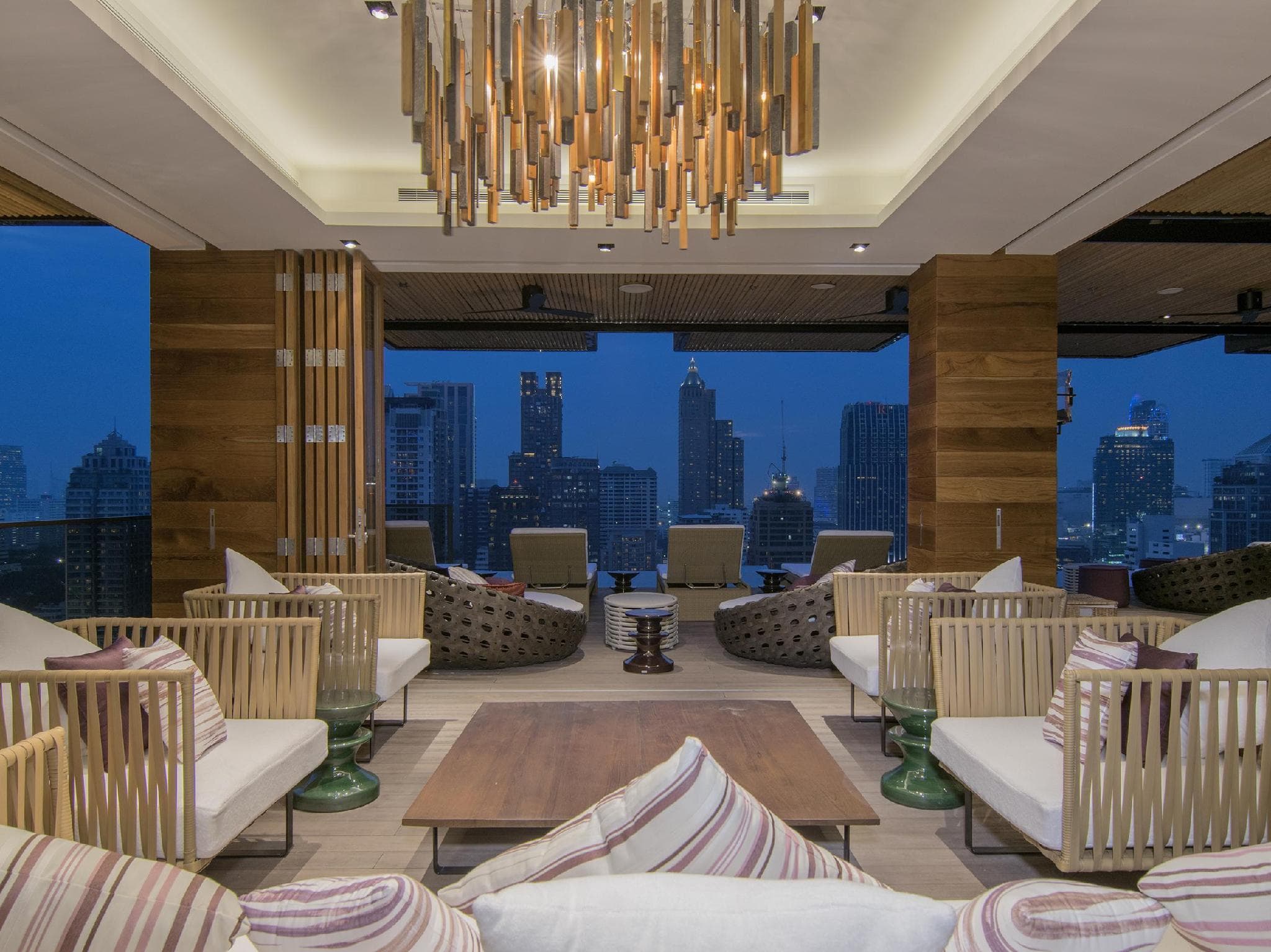 HOTEL INDIGO BANGKOK WIRELESS ROAD By IHG photo 5