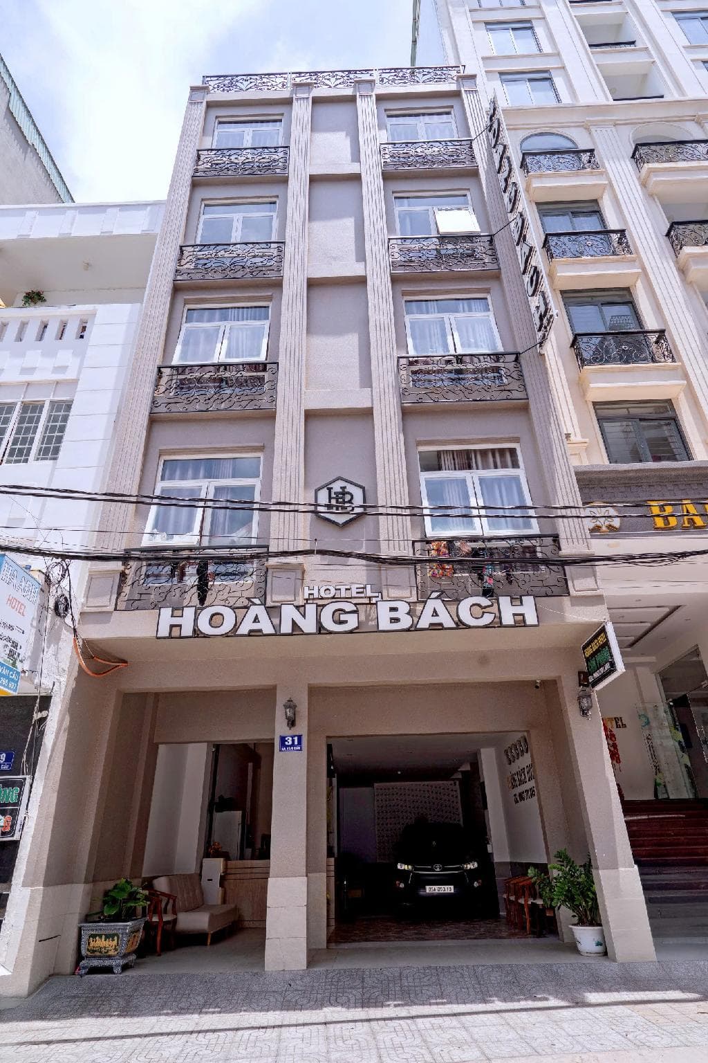 Khach san Hoang Bach