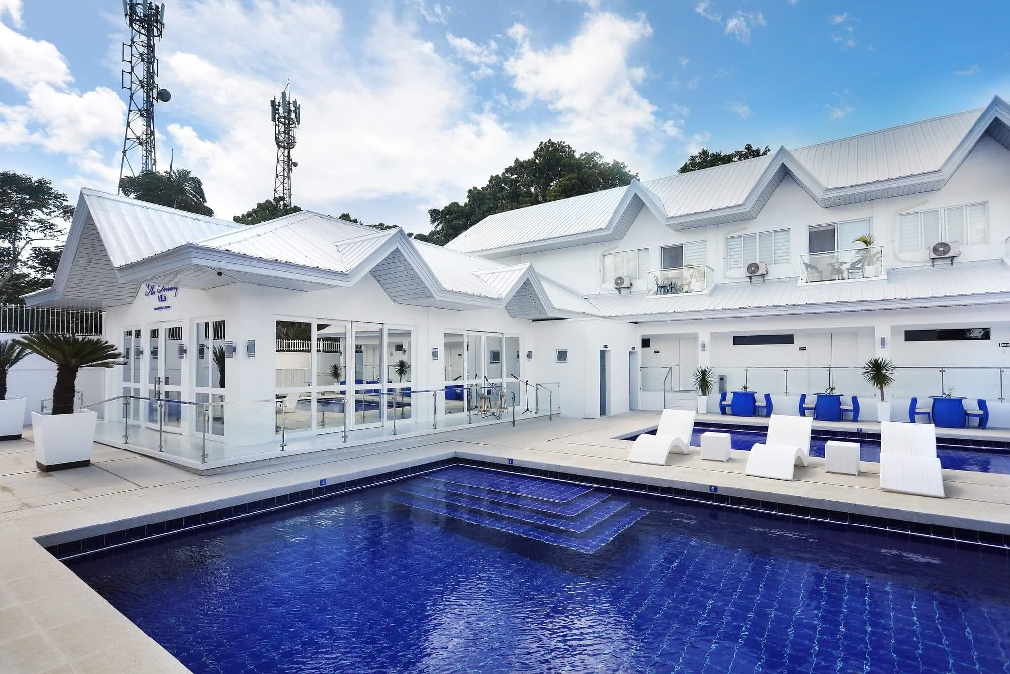 Blu Serenity Villas and Hotel