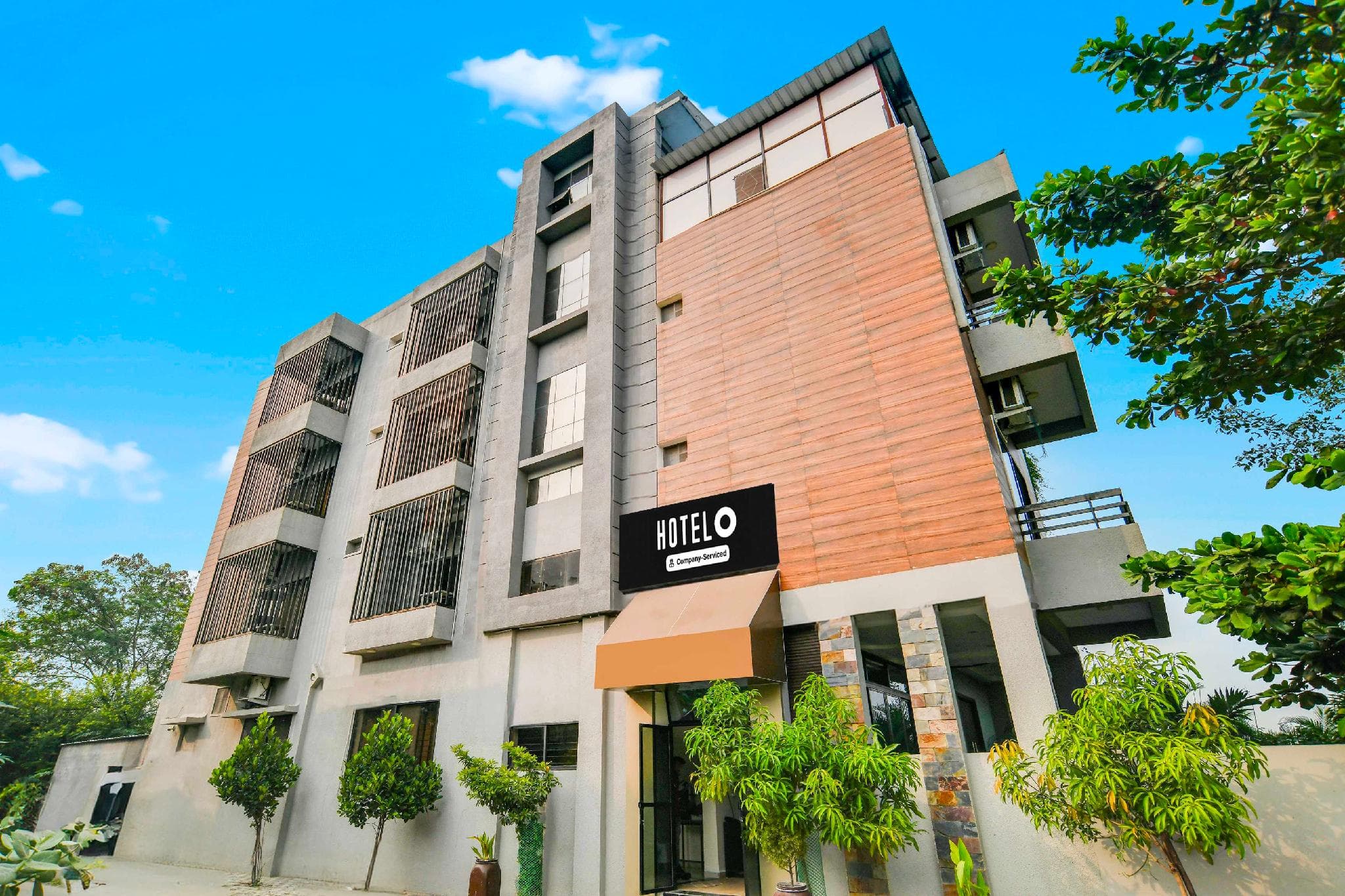 Hotel O Indore Omaxe City Bypass