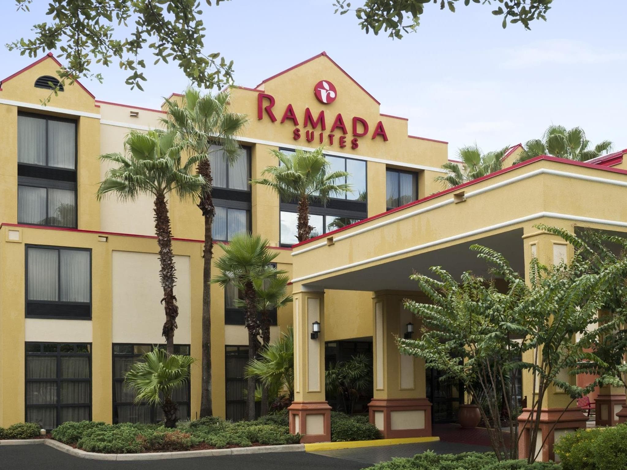 Ramada by Wyndham Suites Orlando Airport photo 5