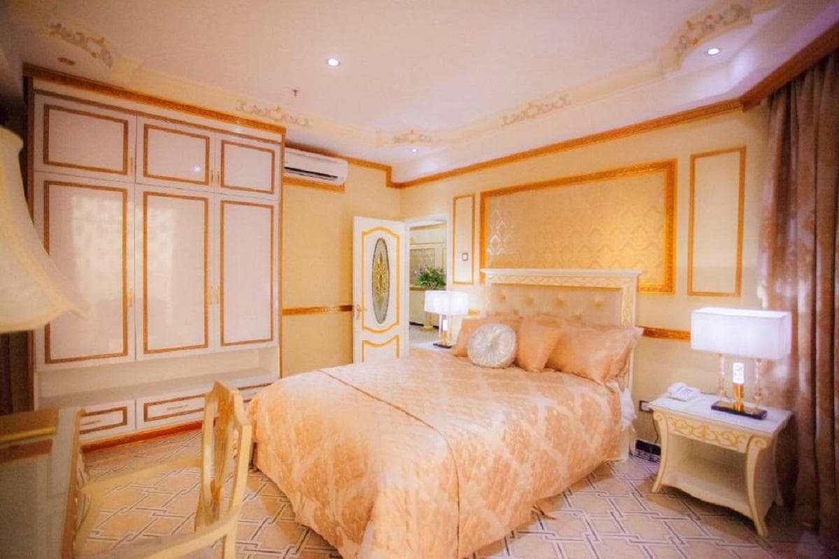 Lace Boutique Hotel photo 2
