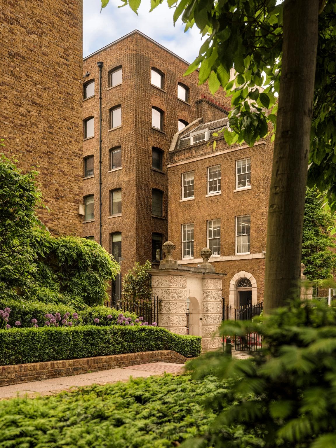 Sir Devonshire Square Hotel London