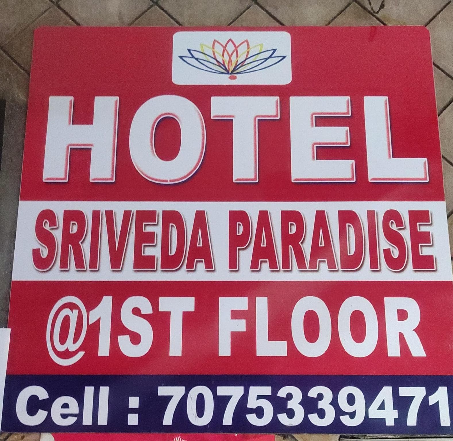 Hotel Sriveda Paradise