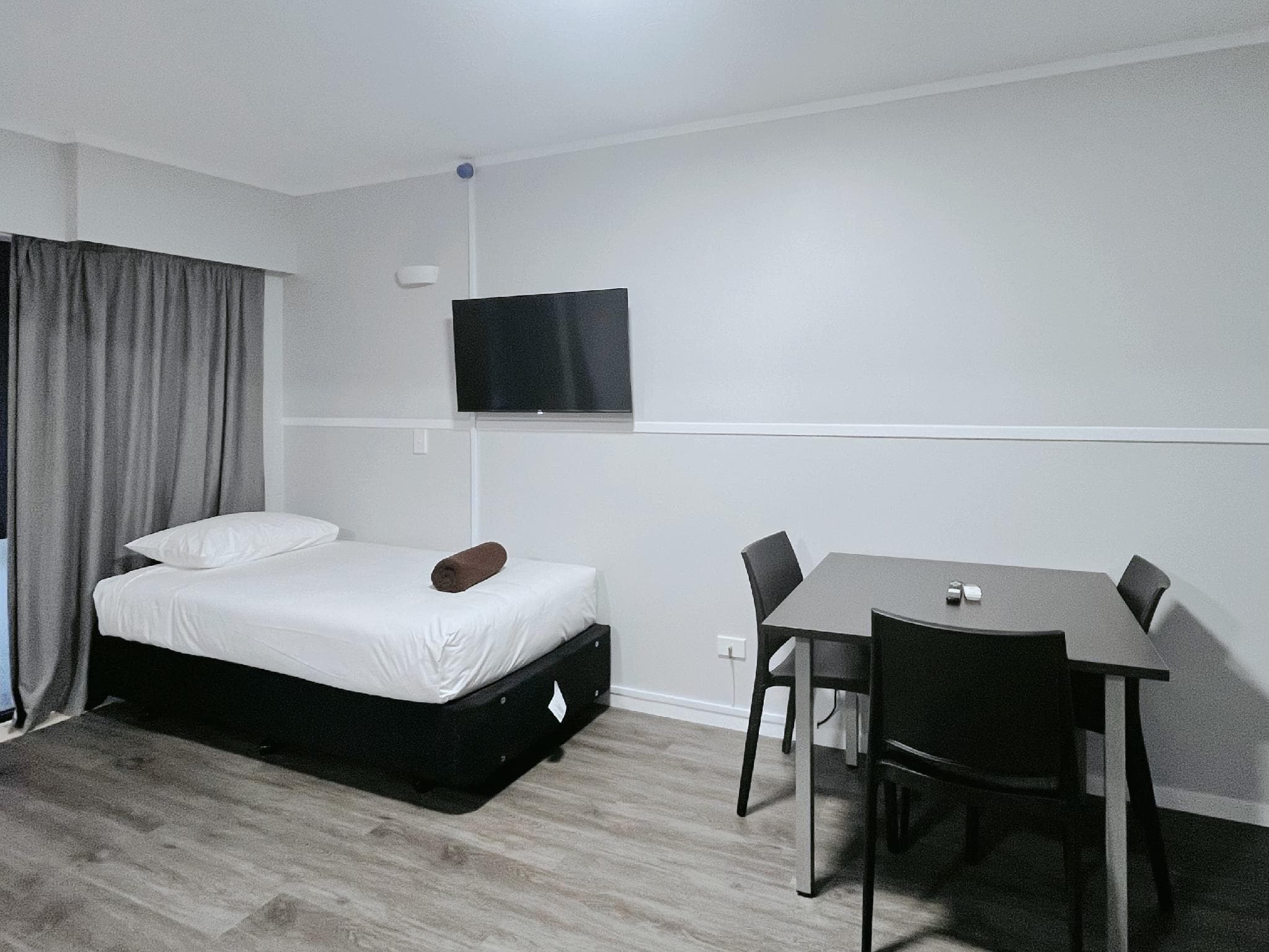 Beetham Park Motel photo 2