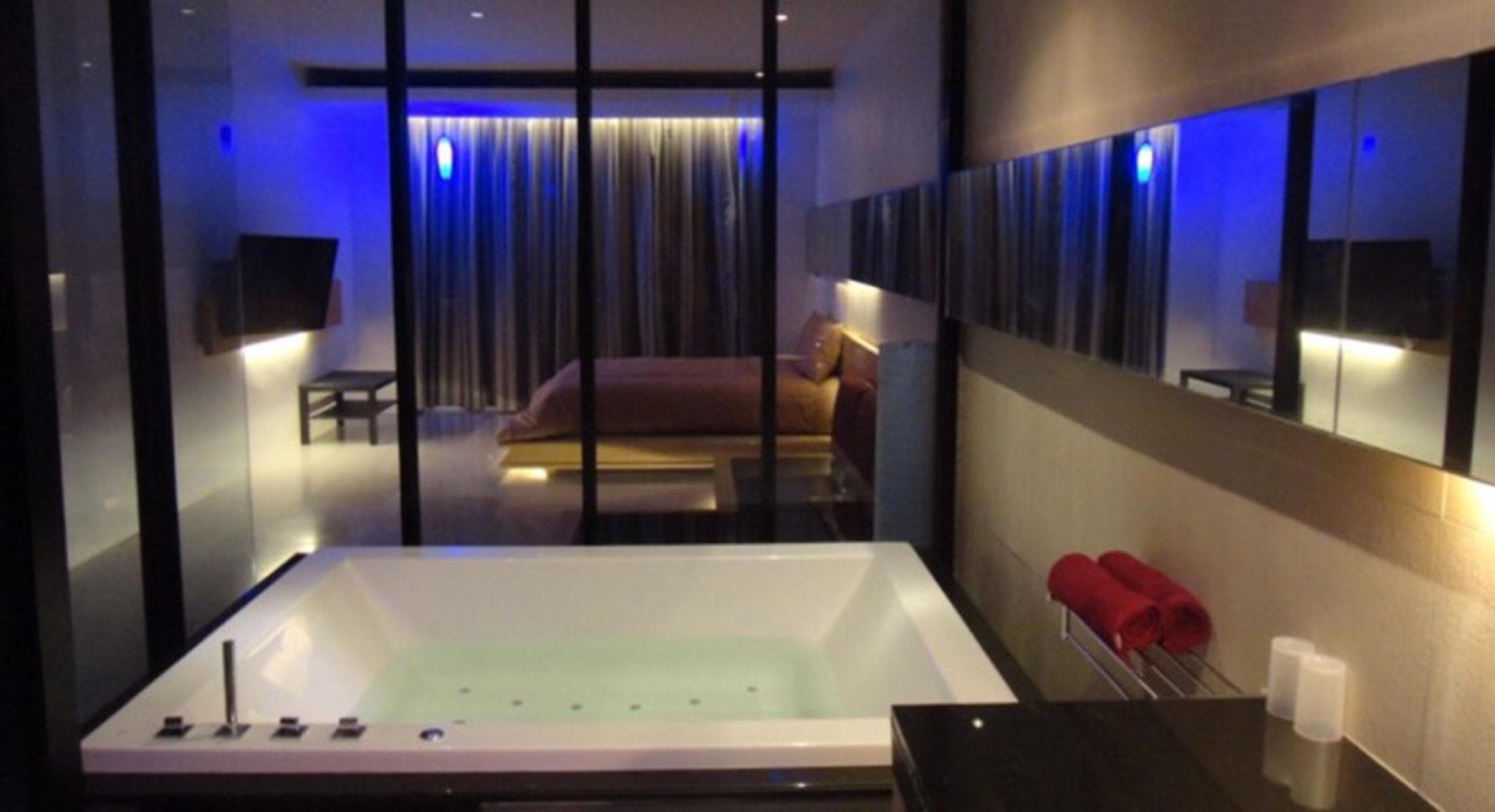 Sirimantra Hotel photo 2