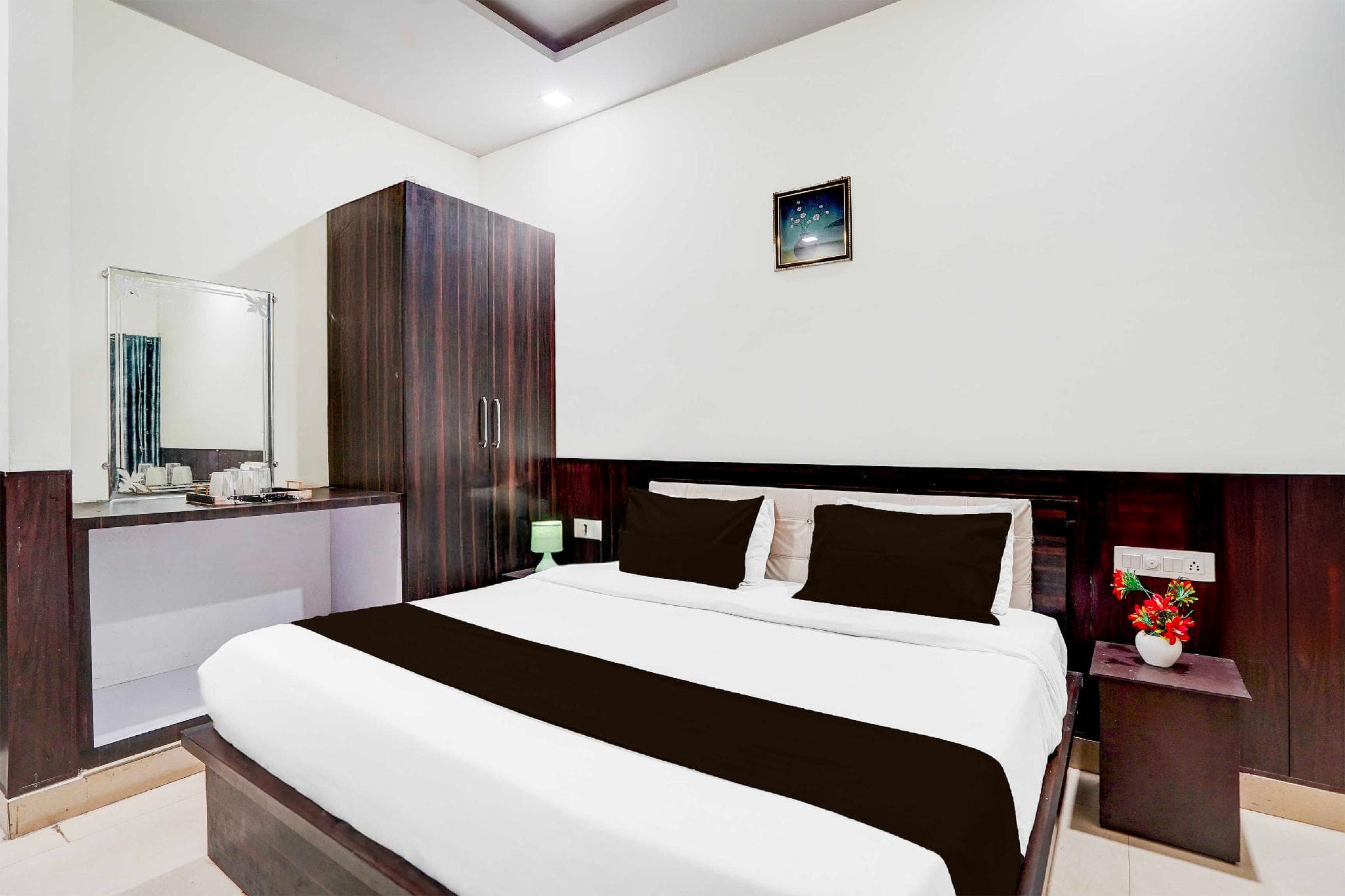 Hotel O  Faizabad Road Opp BBD University photo 2