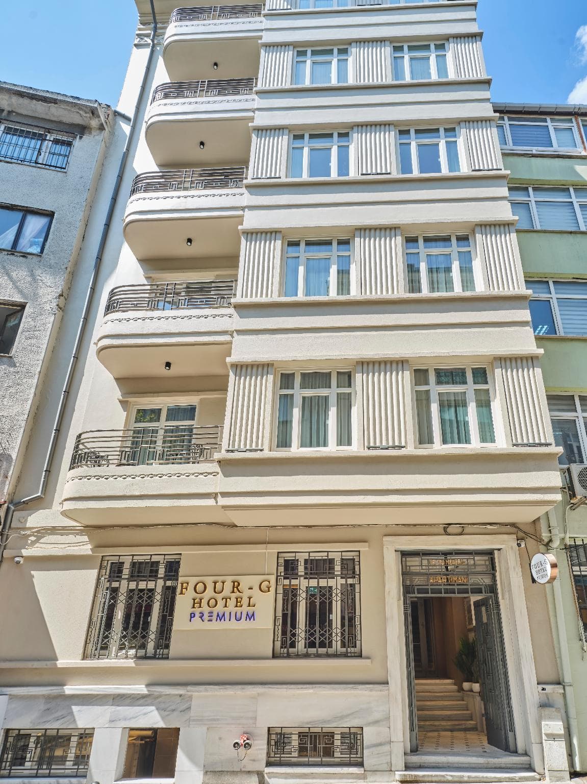 Four-G Hotel Premium photo 4