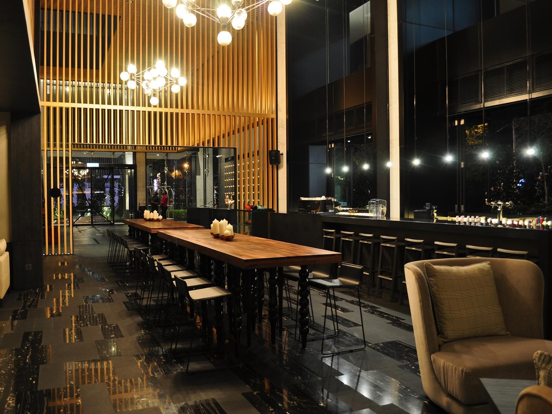 G Hotel Kelawai photo 5