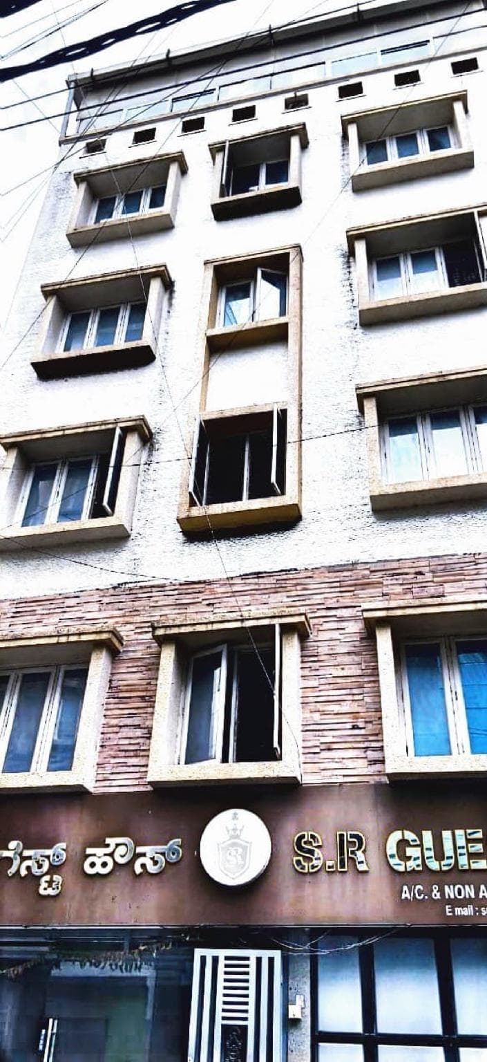 SR guest house photo 5