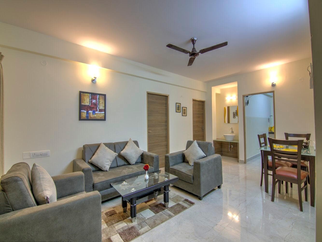 Sunshine Suites Grand Deluxe