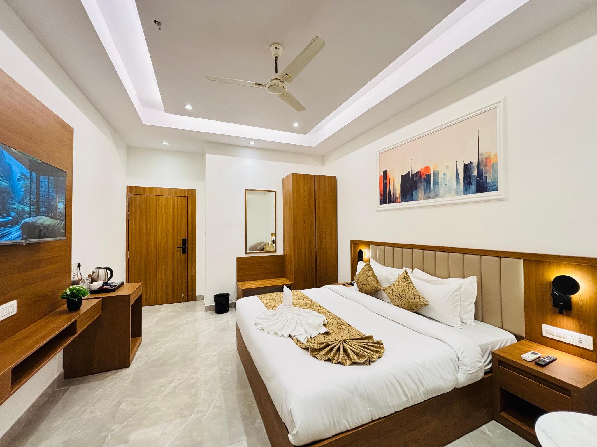 Arth Suites Lucknow Gomti Nagar photo 2
