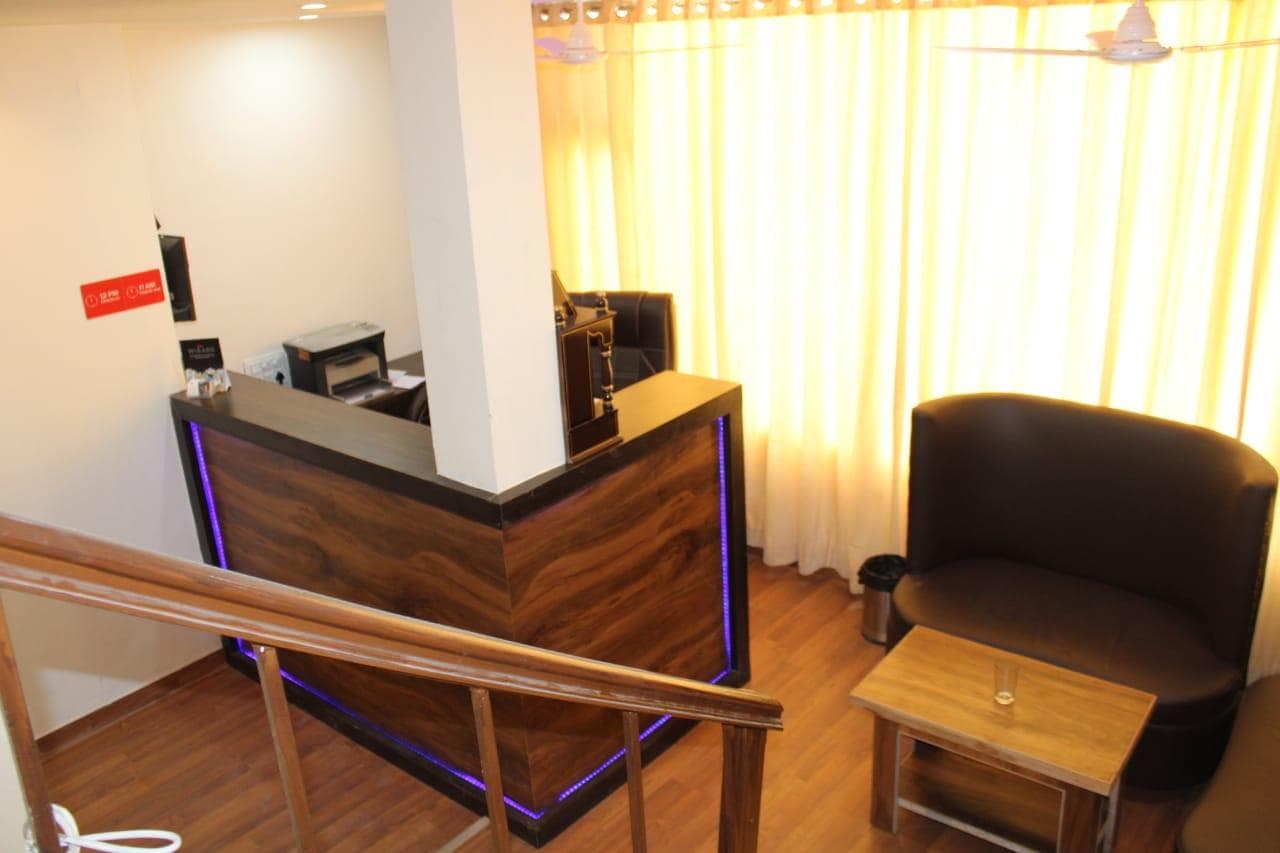 Hotel Black Diamond Zirakpur Bustan photo 2