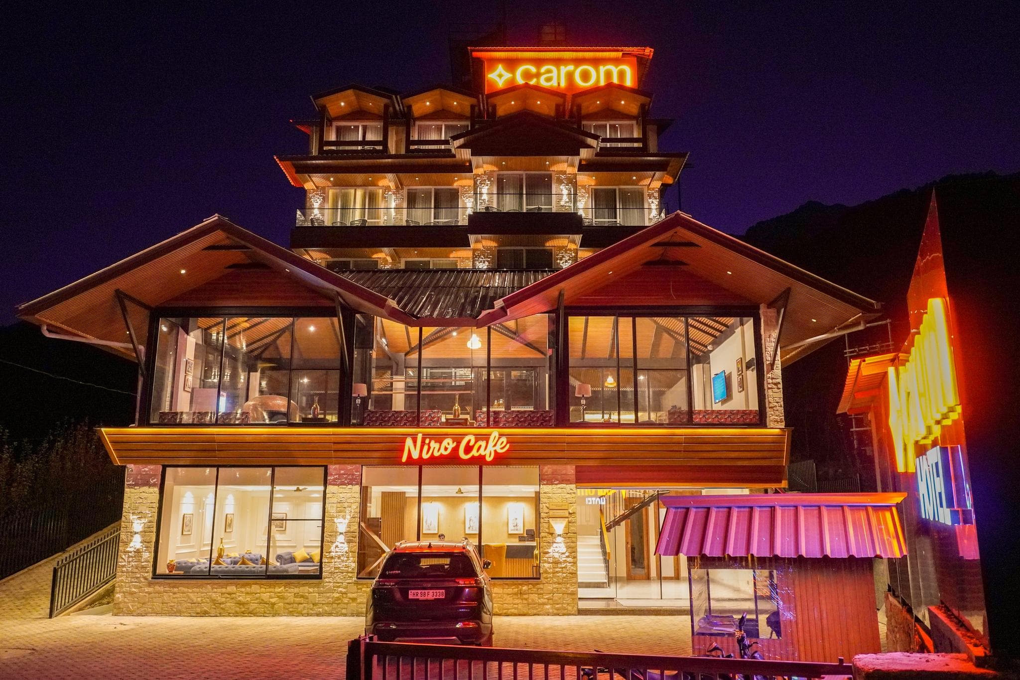 Carom Hotel Manali