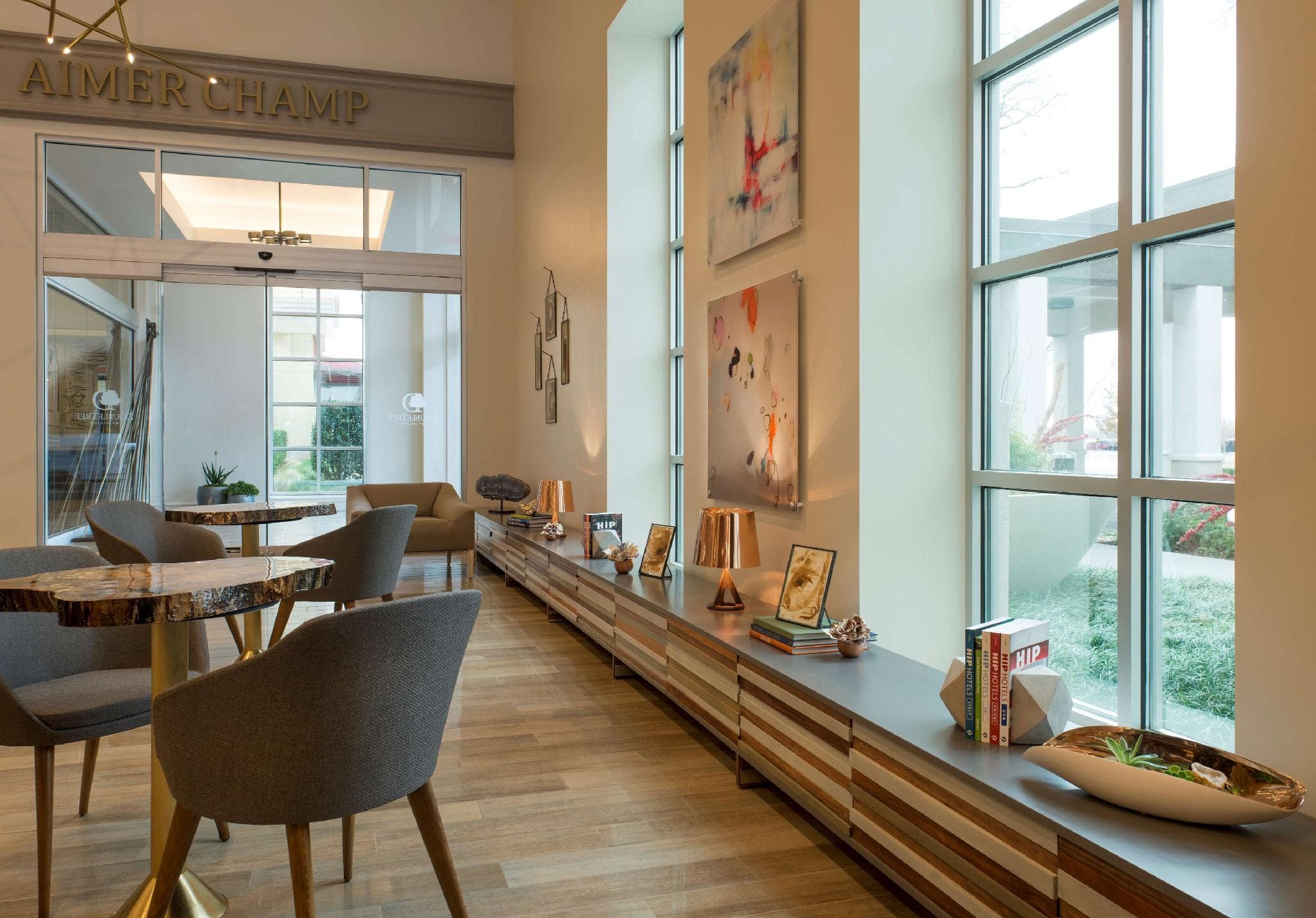 DoubleTree by Hilton Dallas - Love Field photo 5