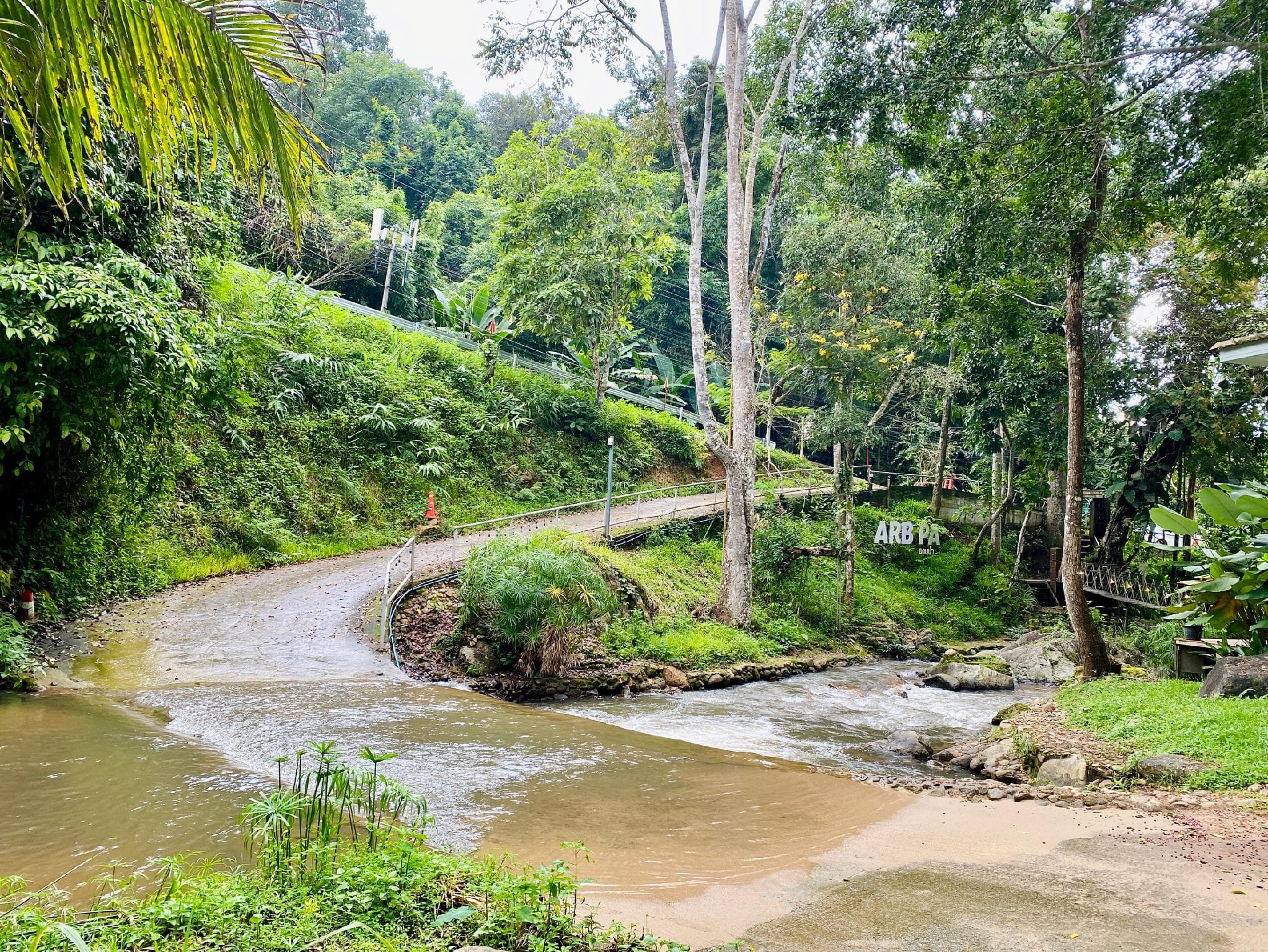 Arb-Pa Home and Cafe At MaeOn photo 3
