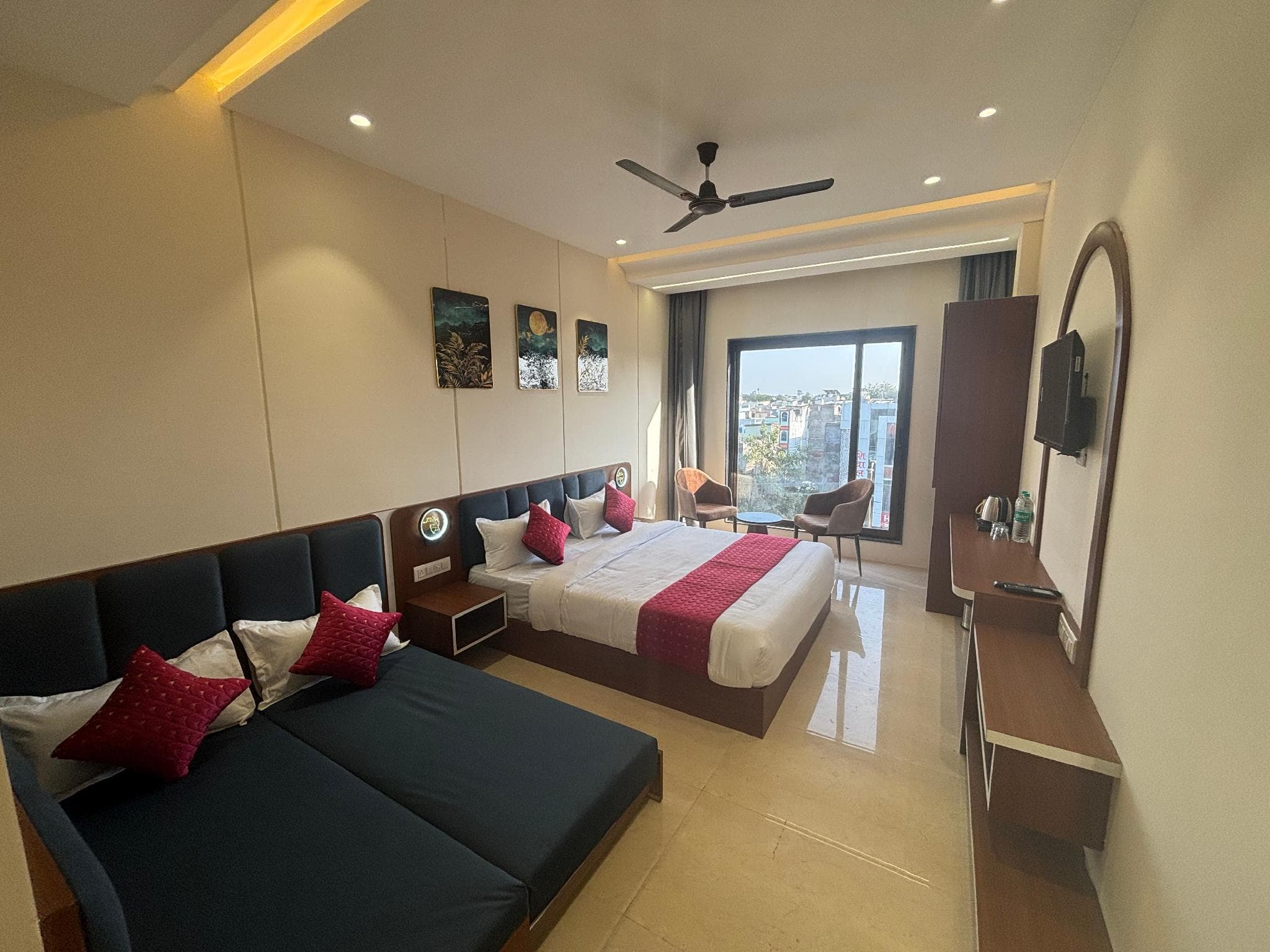 Hotel Mantri Ji photo 2