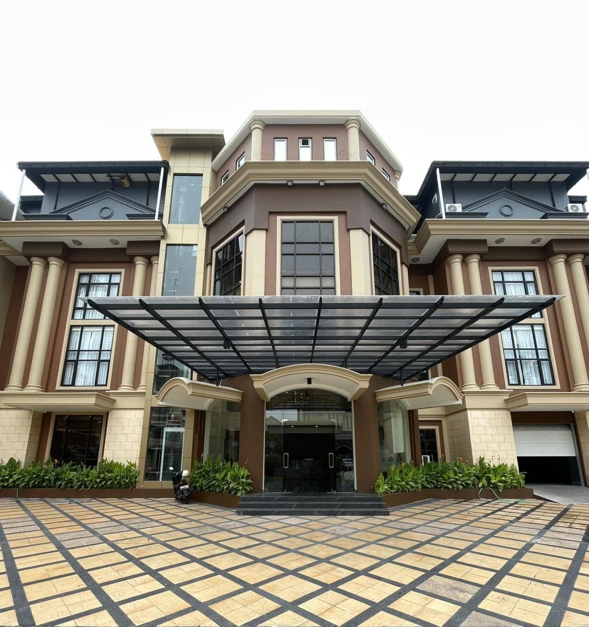 Mulyosari Central Park Hotel