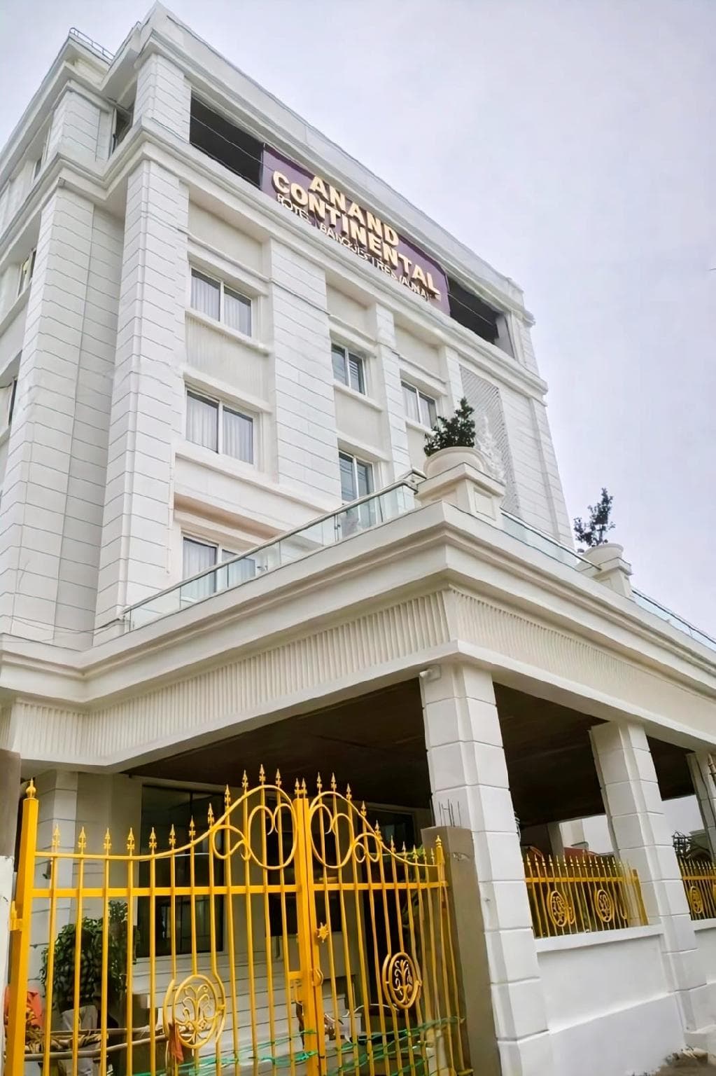HOTEL ANAND CONTINENTAL