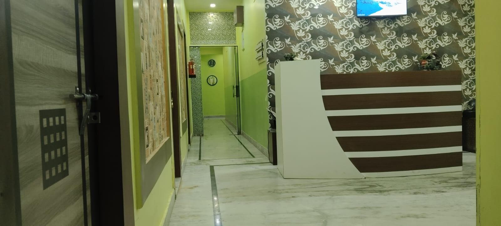Hotel Nest Residency