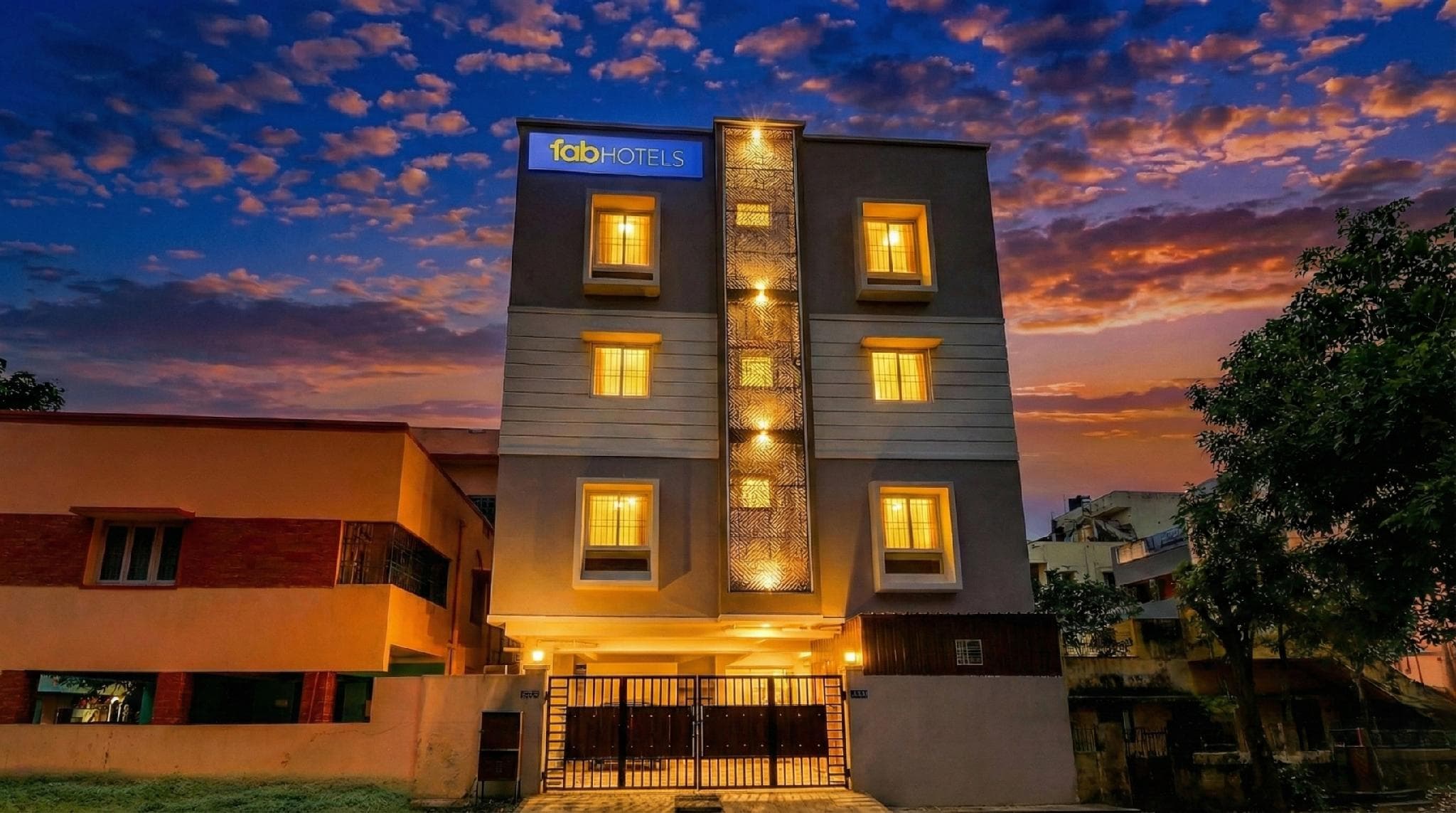 FabHotel Tree Service Apartment