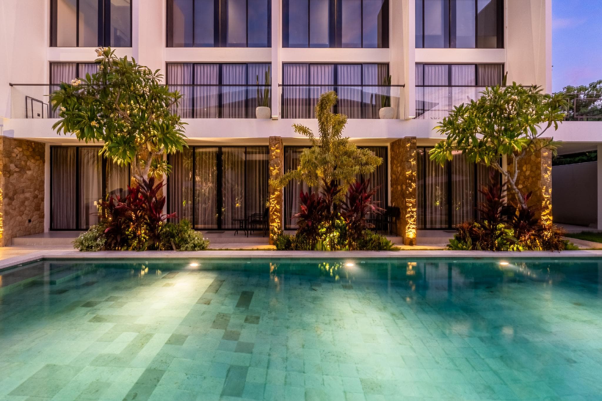 The R Apartments Pererenan photo 5