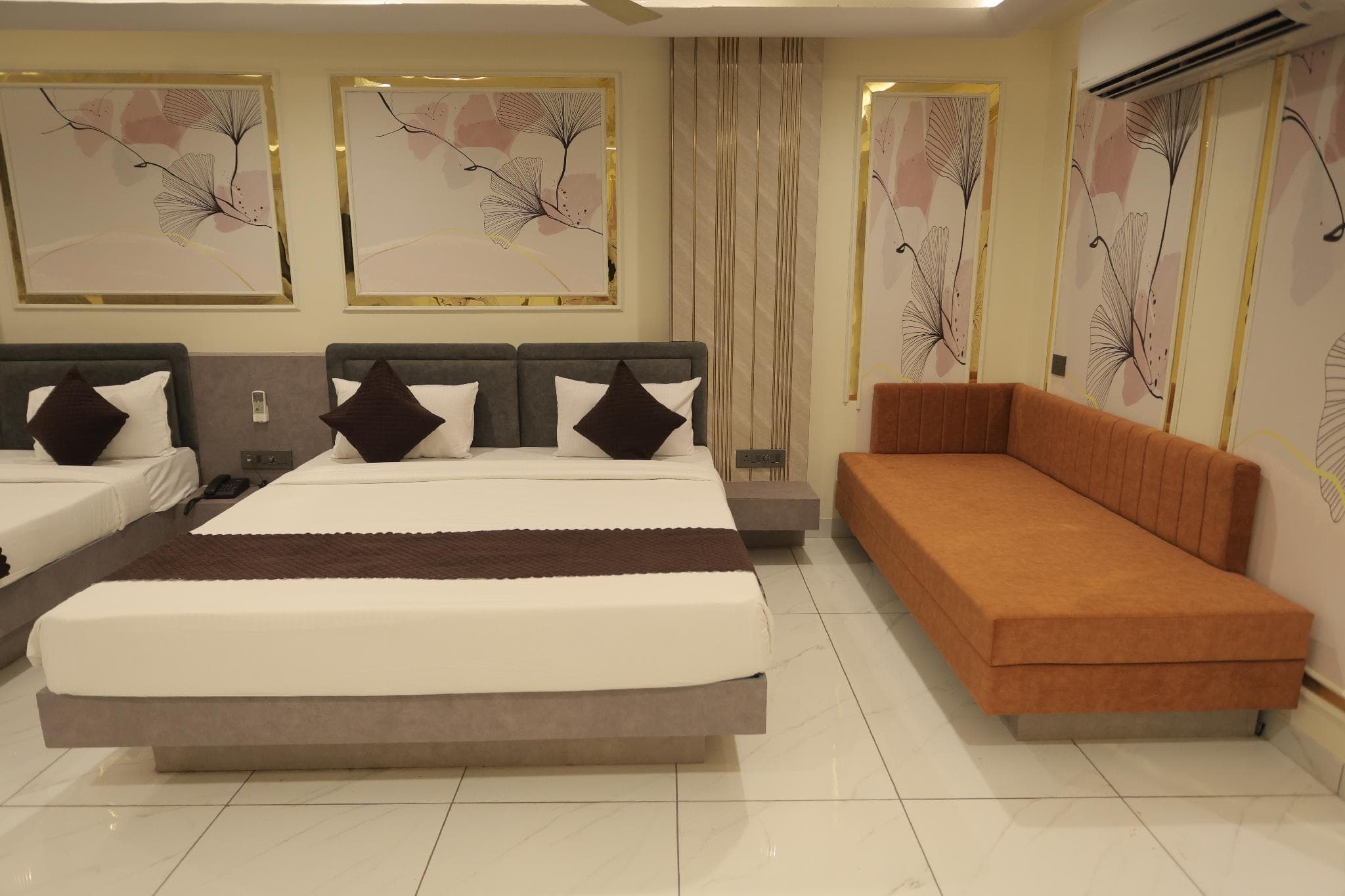 Hotel Mahakal Prajawasi photo 4