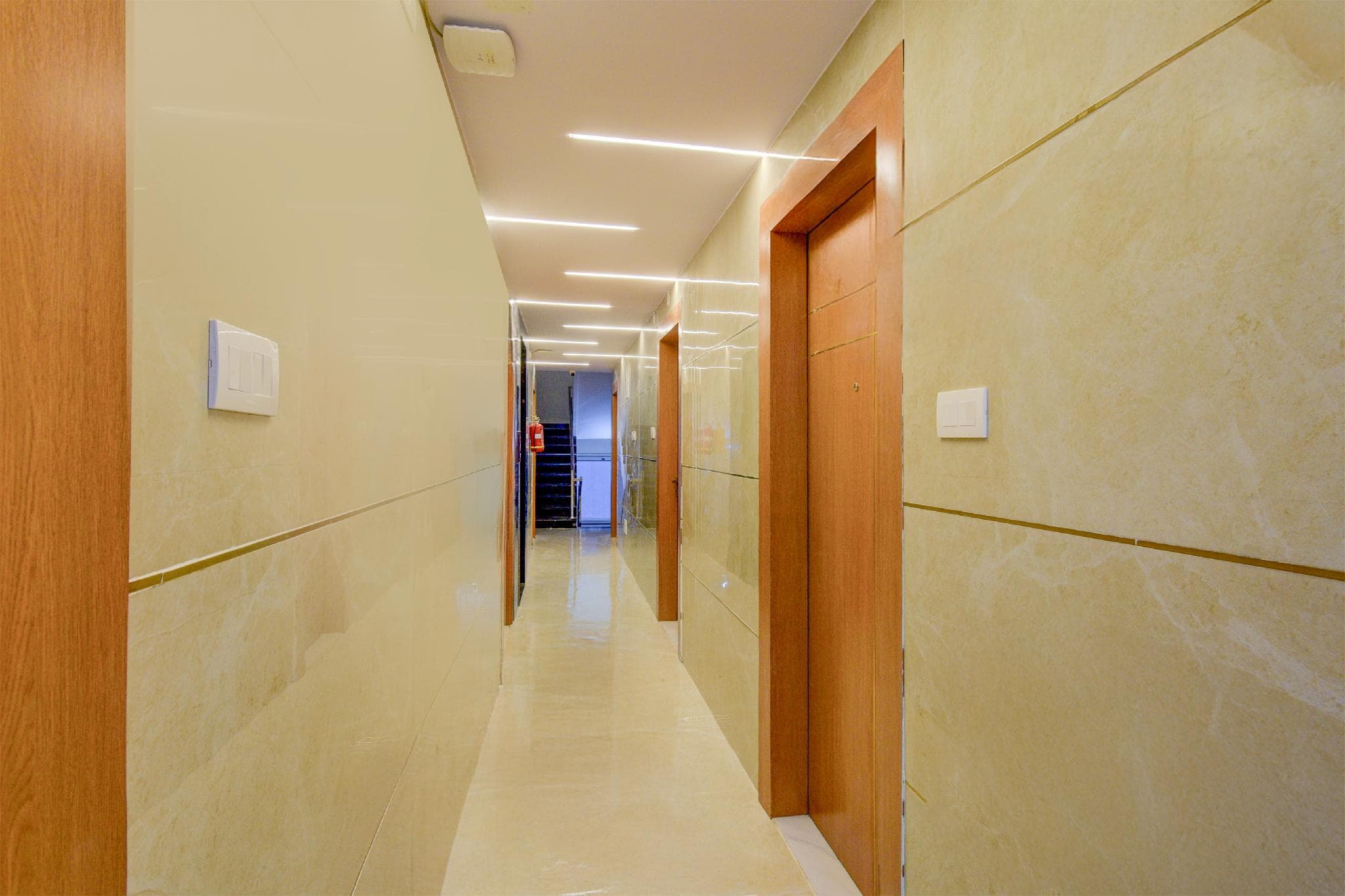 Super Townhouse Gachibowli Flyover Hyderabad photo 4