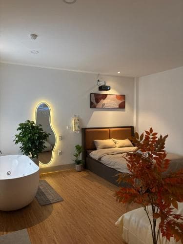 HN House
