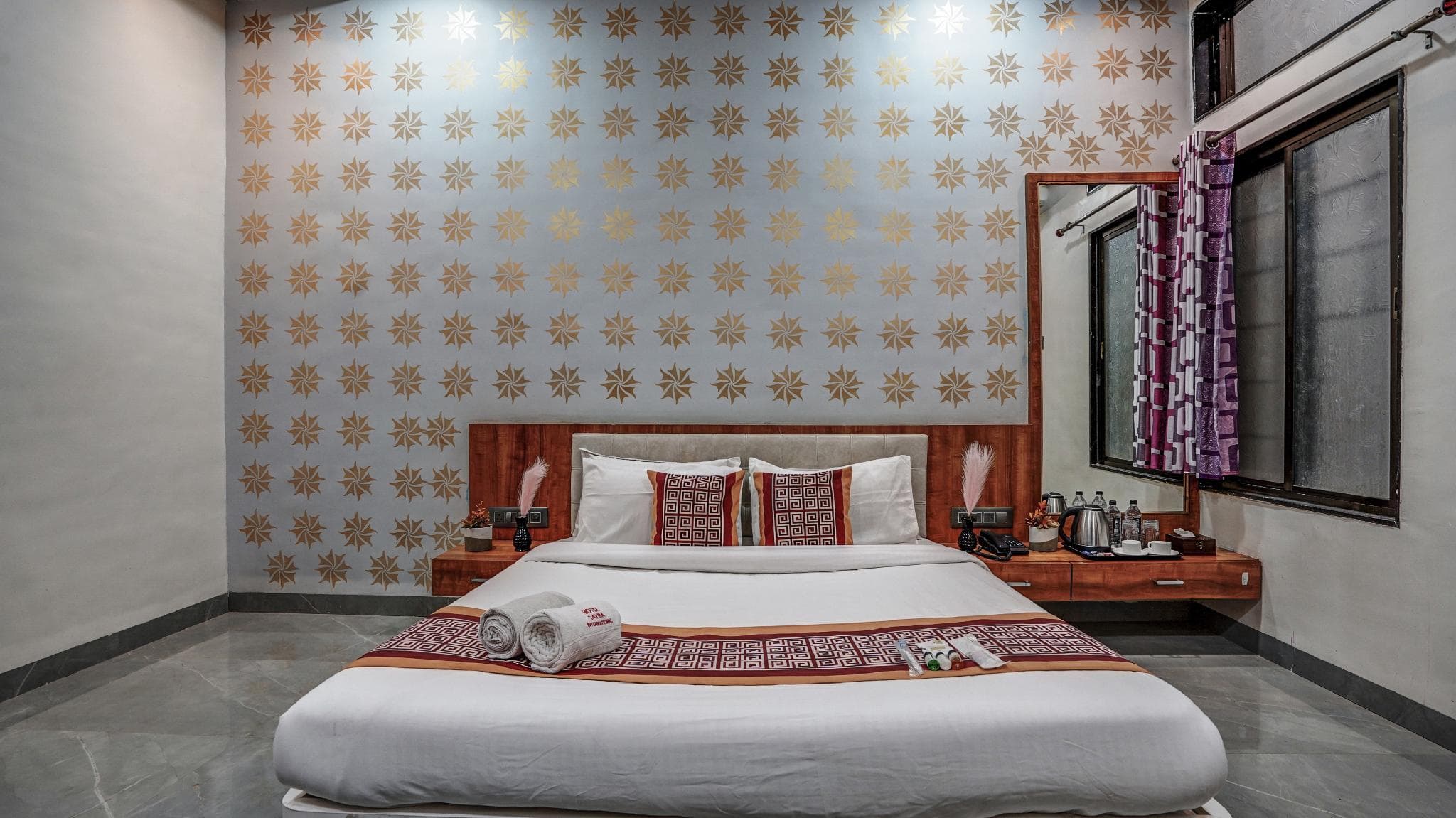 Utkarsh Hotel & Lodging photo 2