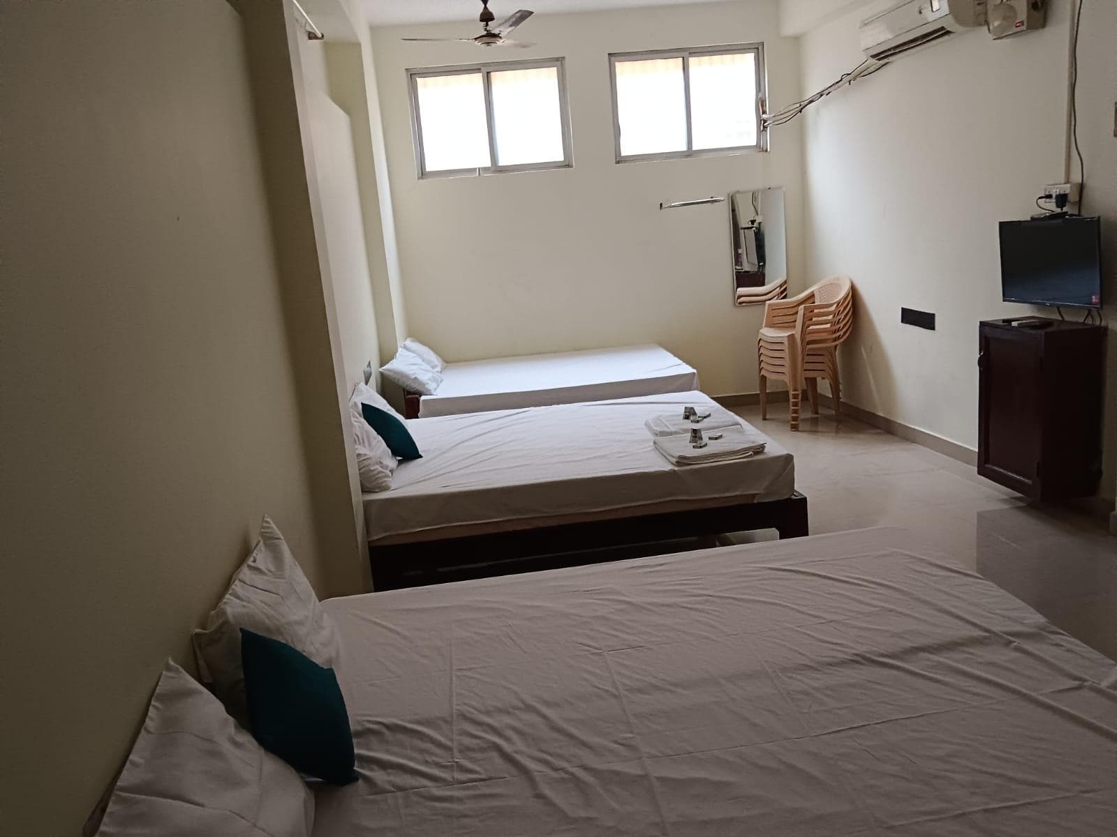RUTHU INN photo 3