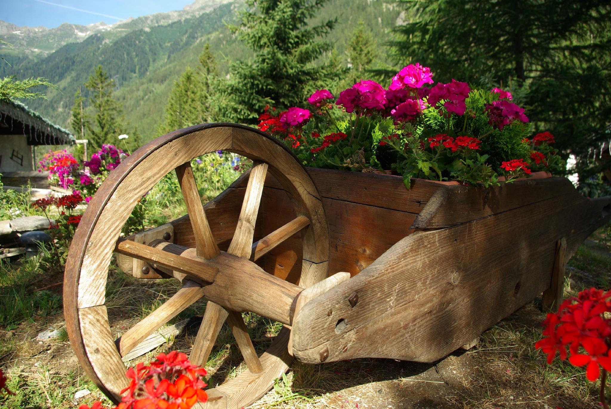 Hotel Les Chalets de Philippe & Jacuzzis Privatifs photo 3
