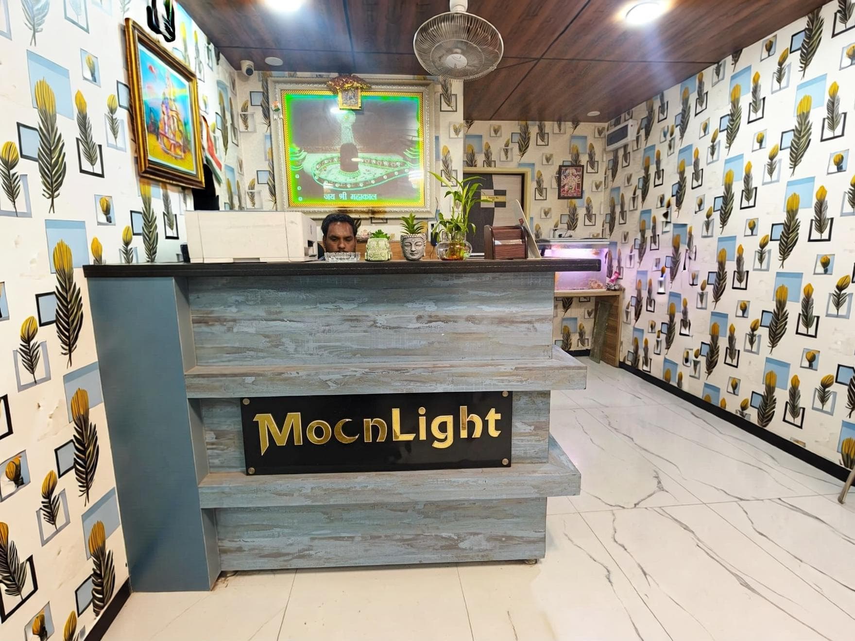 Hotel Moon Light, Indore photo 3