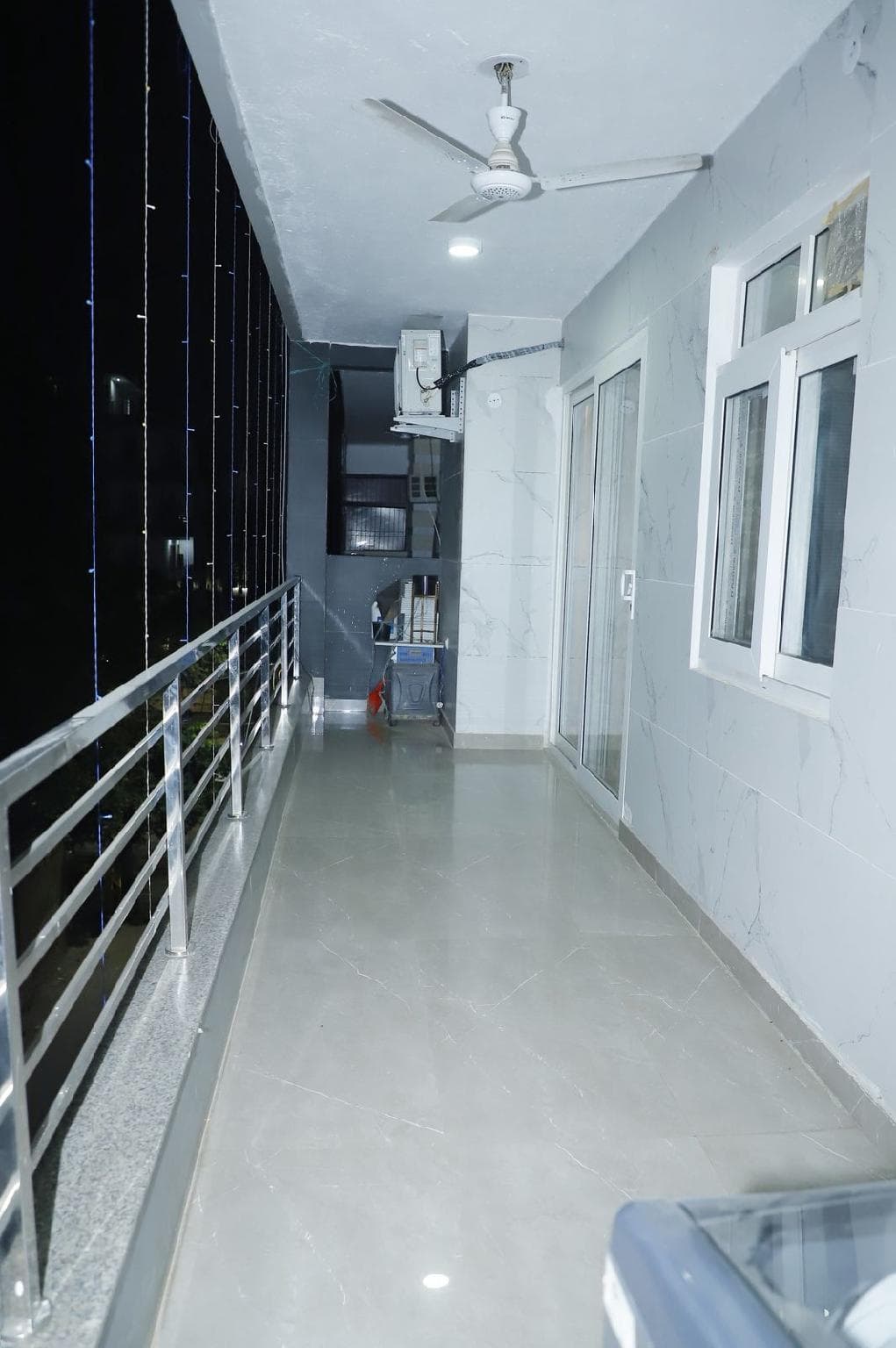 Stella Cosy Homestay Near Yashbhoomi photo 2