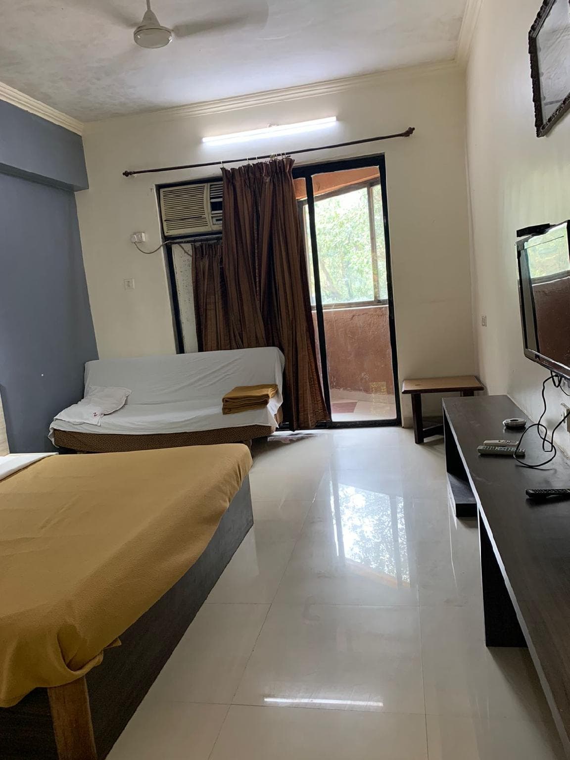 Horseland Hotel Matheran photo 2
