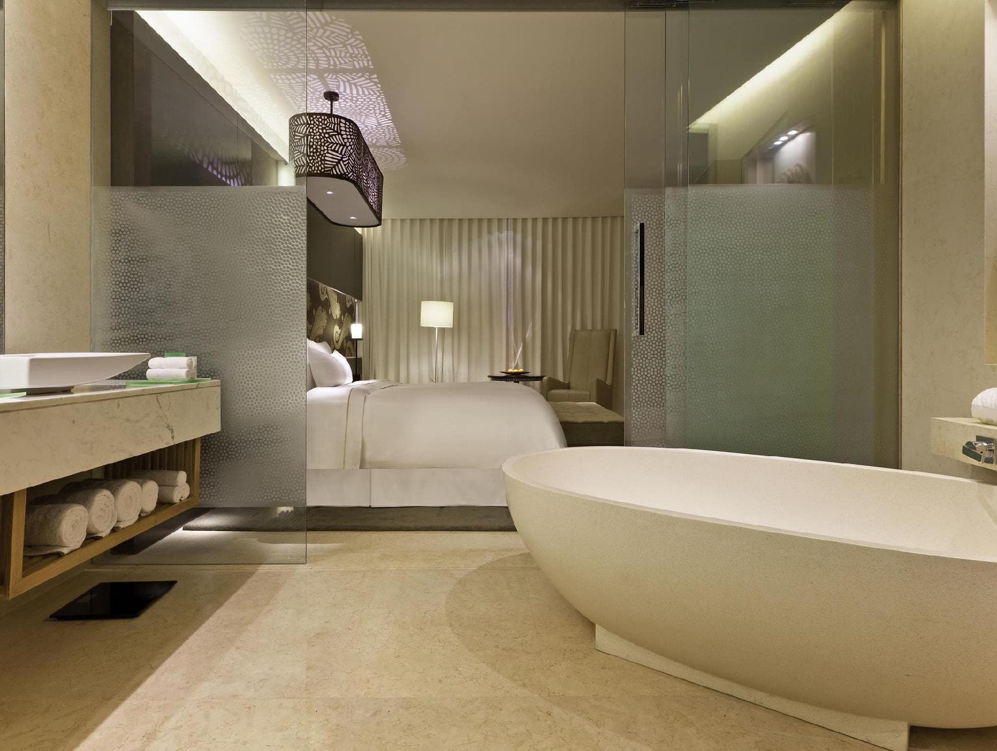 The Westin Gurgaon, New Delhi photo 3