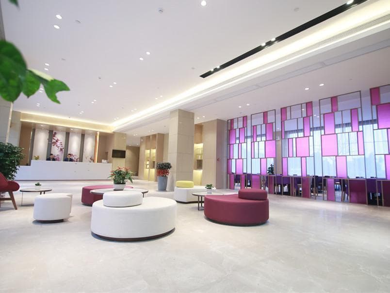 Lavande Hotel·Heyuan Bavaria photo 5