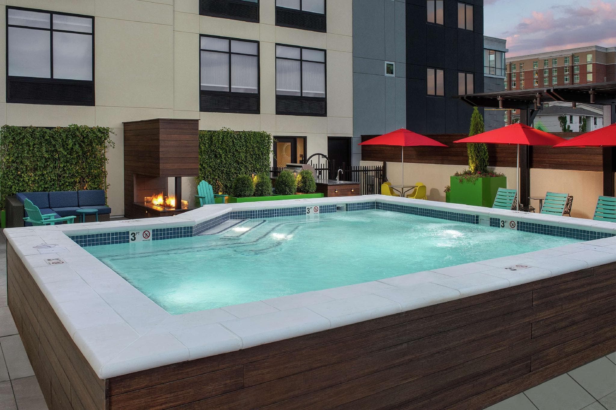 Home2 Suites by Hilton Nashville Downtown/Convention Center photo 3
