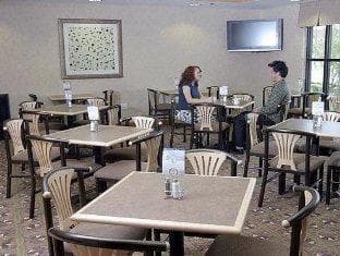Holiday Inn Express Hotel and Suites Fort Worth/I-20 By IHG photo 4