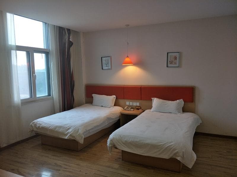 Thank Inn Plus Hotel Linyi Lanshan District Yitang photo 3