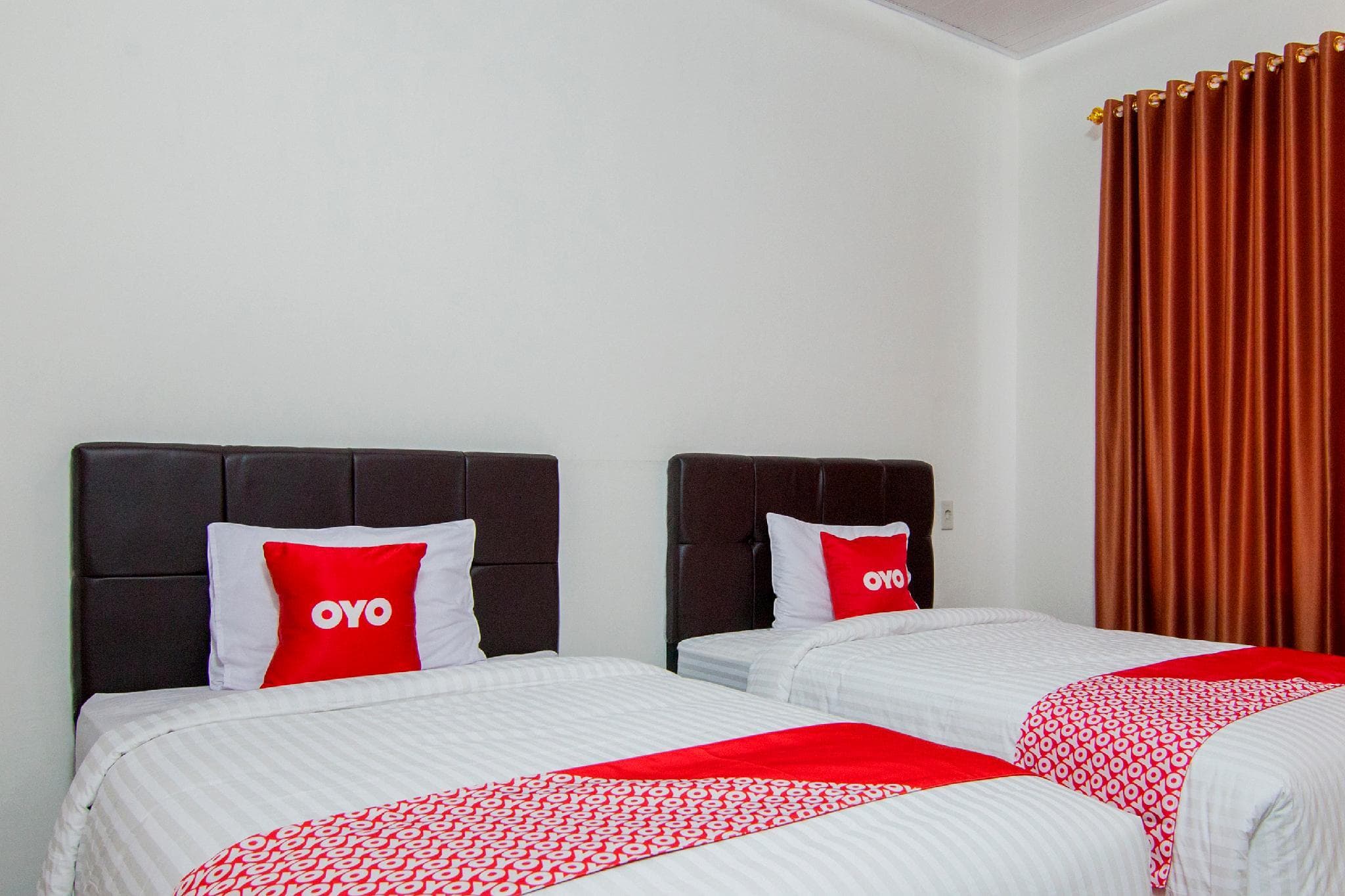 OYO 1819 Aries Hotel photo 2