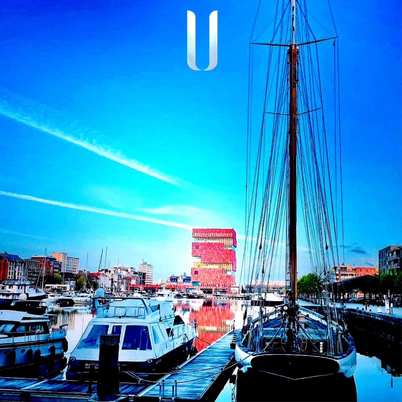 U Eat & Sleep Antwerp