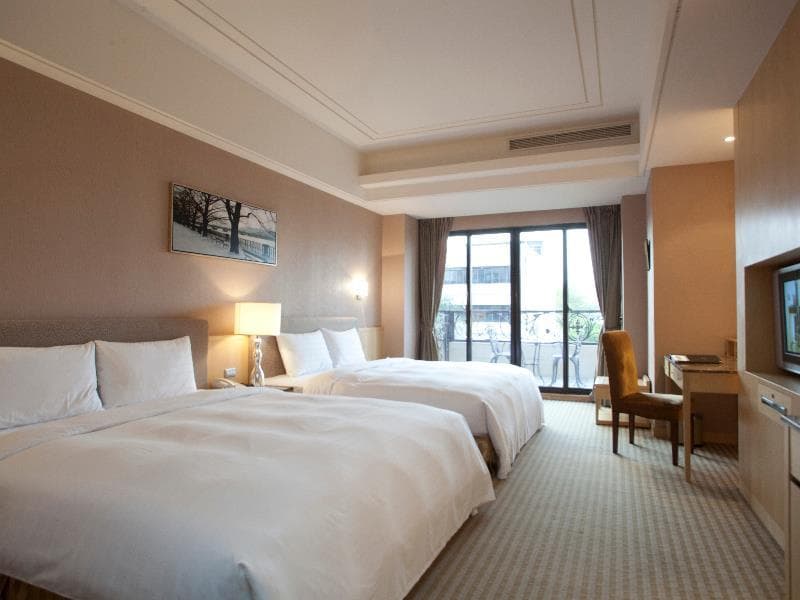 Justwin Grand Hotel photo 3