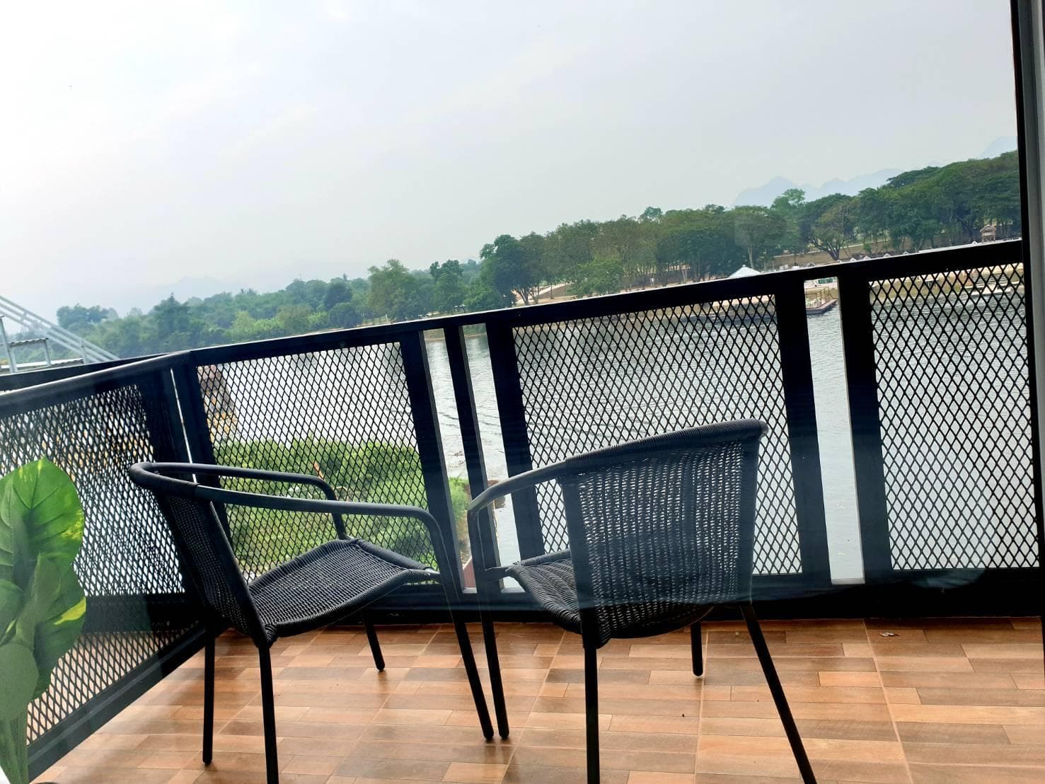 River Kwai View Hotel Kanchanaburi photo 2