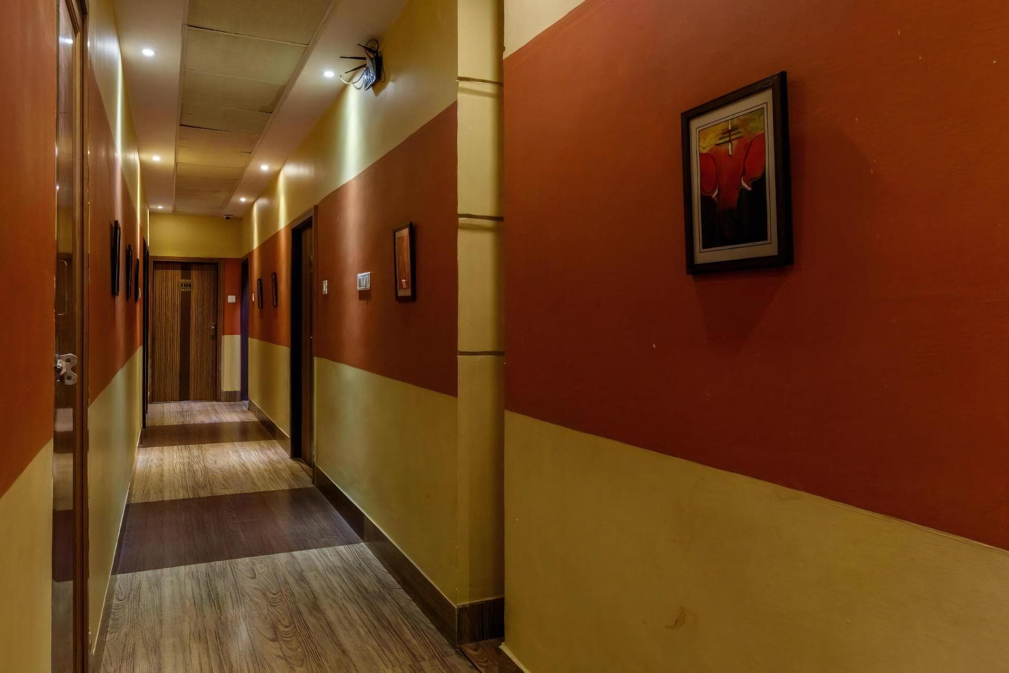 The Silverline Hotel, Kolkata Airport photo 3