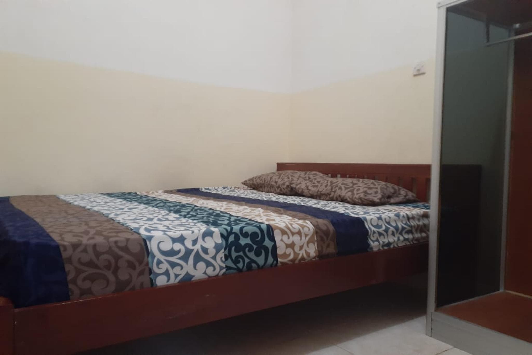 OYO Life 1972 Aman Family Inn Syariah photo 2